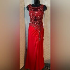 EUC $375 Dave & Johnny size 2 Evening Gown $149